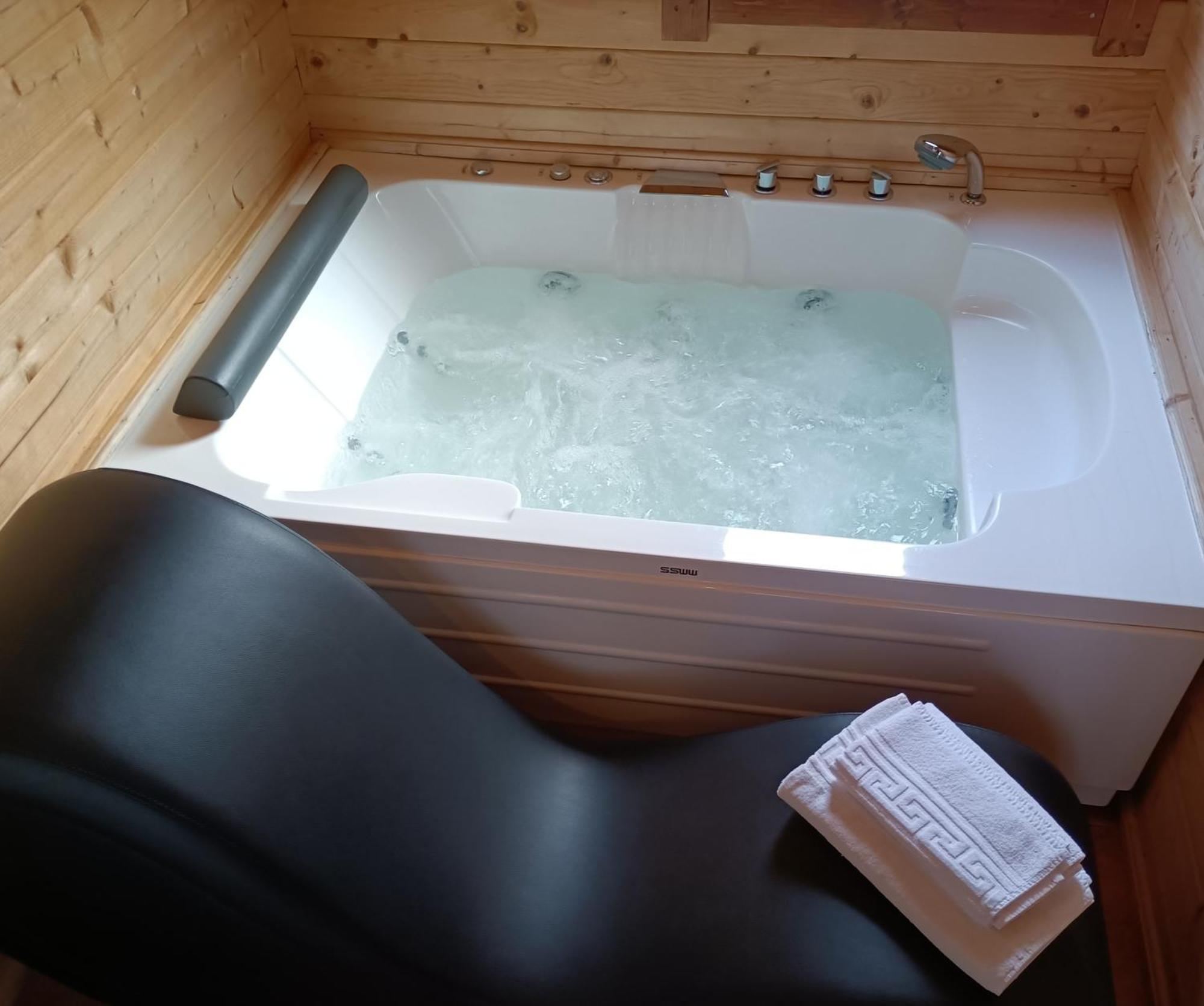 La Dehesilla De Toledo Escapada Romantica Jacuzzi Sillon Tantrico Cobisa Ngoại thất bức ảnh