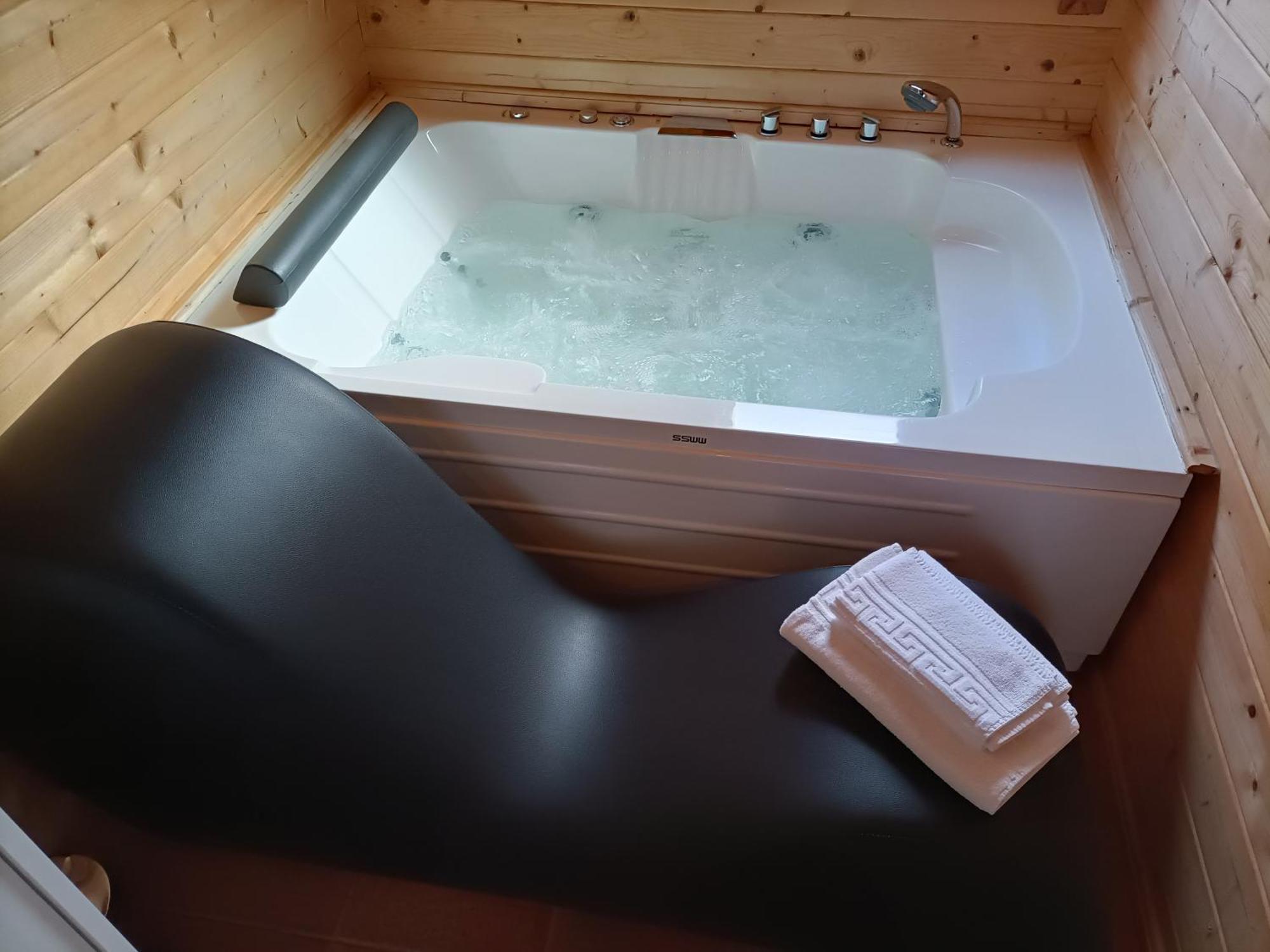 La Dehesilla De Toledo Escapada Romantica Jacuzzi Sillon Tantrico Cobisa Ngoại thất bức ảnh